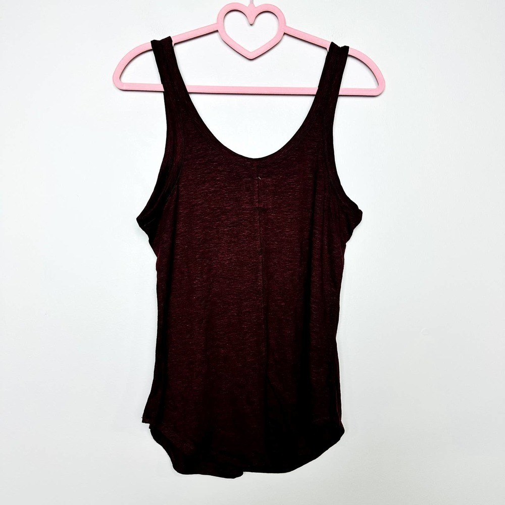 Chaser NWT Double Scoop Neck Linen Blend Sleeveless Tank Top Maroon Size Small - Picture 4 of 5